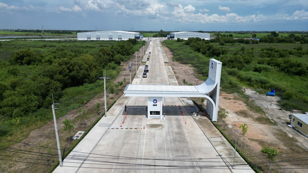 esrasiasuvarnabhumi_photo2