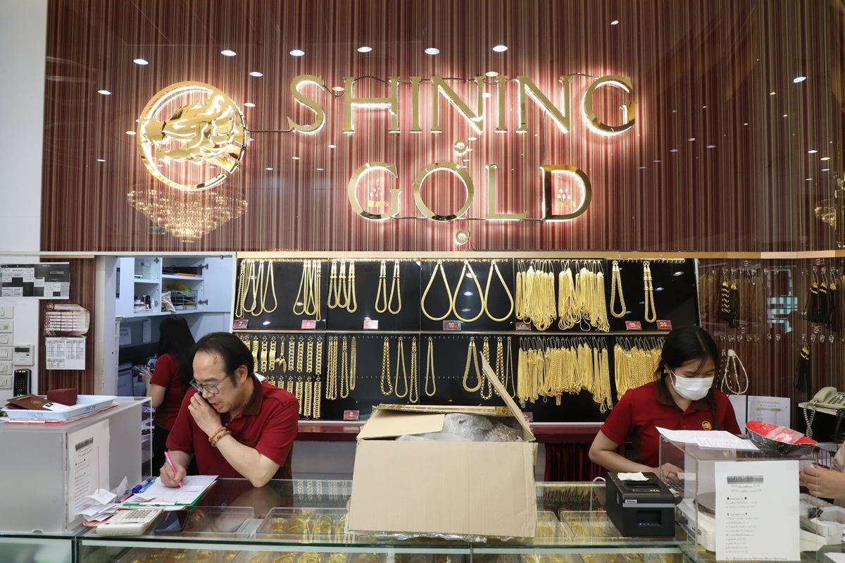 line_album_shininggold_25051_8