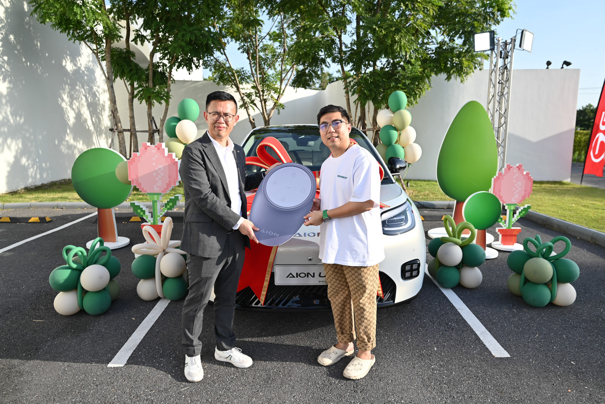 aion-ut-play-day-1000th-car-d_1