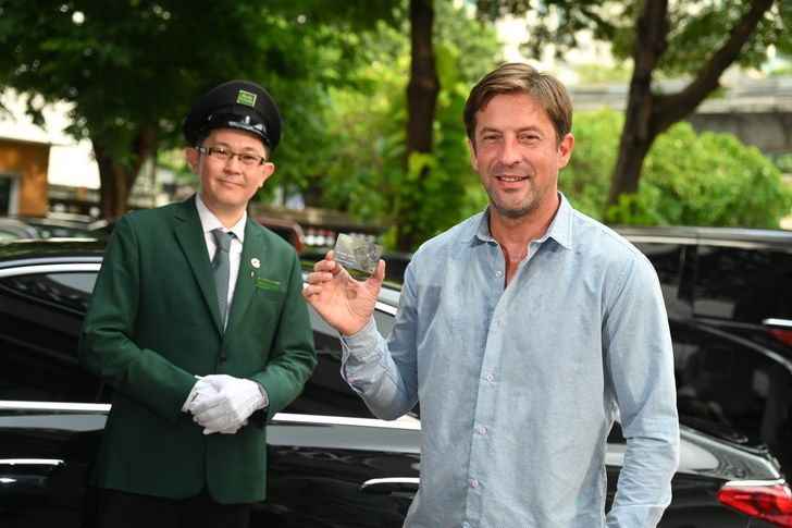 05grabexecutivextpc_0