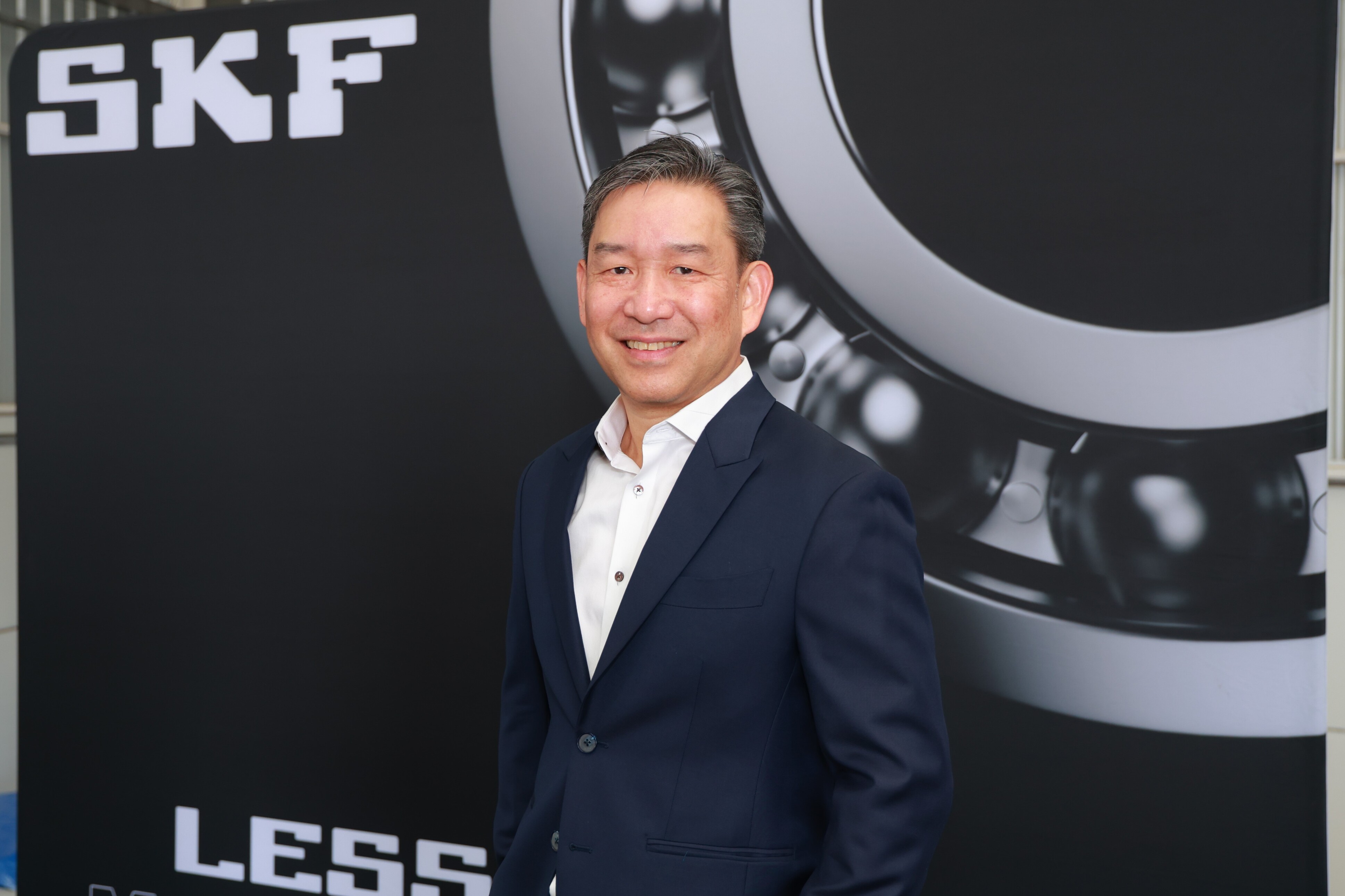 mr.tawiwatreongpunyaroj(man