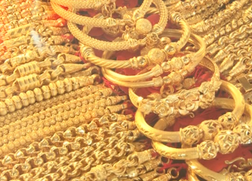 ราคาทองคำวันนี้รูปพรรณขายออกบาทละ18,700บ.