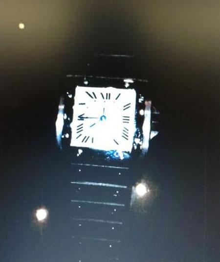 8.นาฬิกา CARTIER