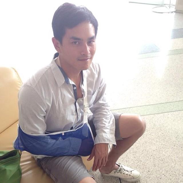 แอฟ ทักษอร
