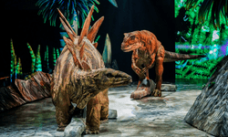 Walking with Dinosaurs อลังการงานเปิดโลกดึกดำบรรพ์และไดโนเสาร์ตัวยักษ์