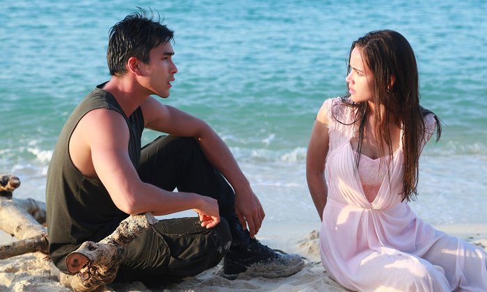 ตีกันตั้งแต่เริ่ม "ลิขิตรัก" ตอนแรก "ณเดชน์" ปะทะเดือด "ญาญ่า" ริมหาด