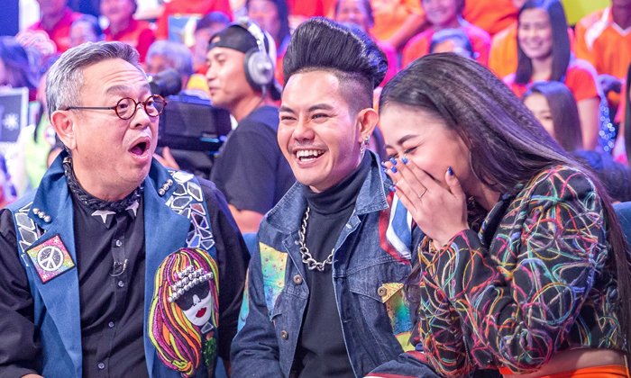 "เก่ง ธชย" เคลียร์คิวเซอร์ไพรส์ "ลำไย ไหทองคำ" กลางรายการ "กิ๊กดู๋ฯ"