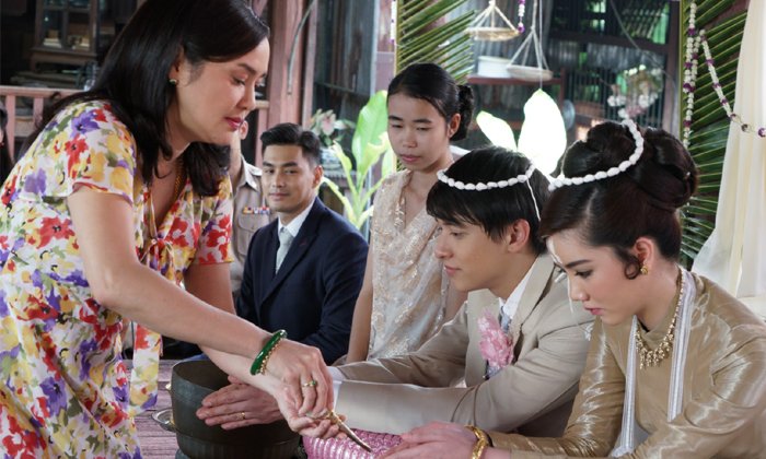 แต่งได้ตามใจแม่! "เจมส์จิ-ริชชี่" เข้าพิธีมงคลแบบไทยๆ ใน "กรงกรรม"