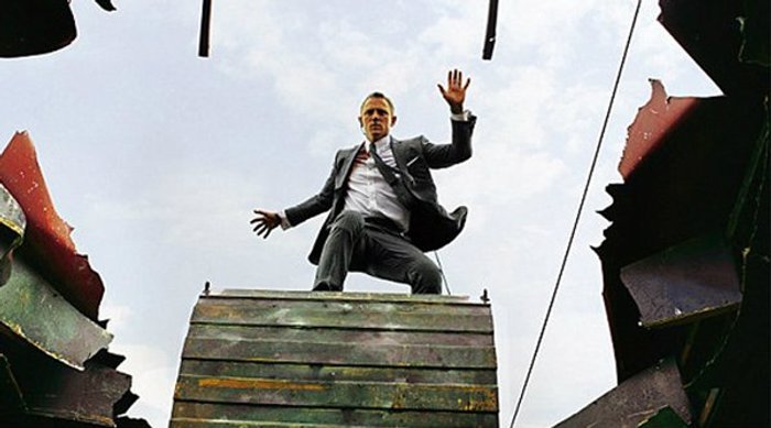คลิปแรกสุดเท่ห์ของเจมส์ บอนด์ ในหนัง Skyfall