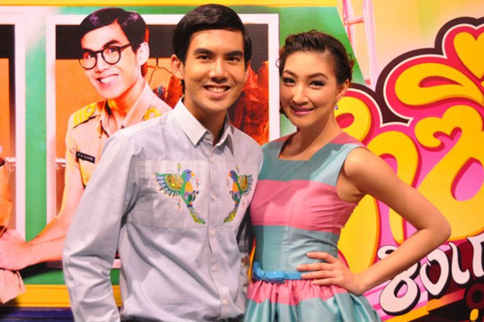 ขำกลิ้ง “ลำซิ่ง ซิงเกอร์” งานแสดงรอบปฐมทัศน์
