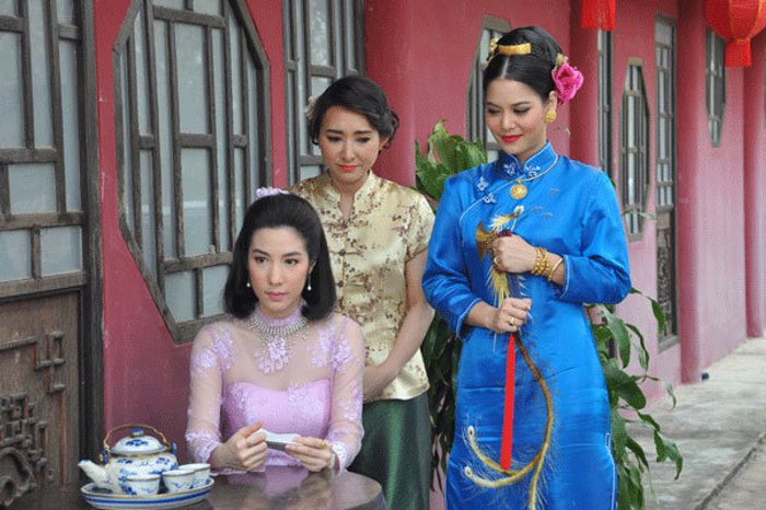 พิม ถ่ายทอดวิชาใช้แก่นรัญจวนมัดใจชายให้ เอ้ก