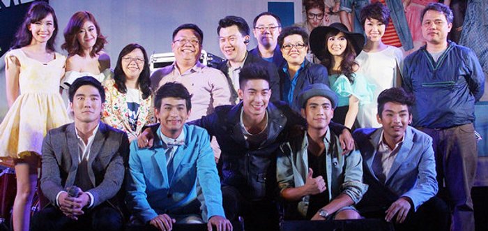 แฟนคลับกรี๊ดสนั่น! โตโน่ เปิดหนัง Love Syndrome รักโง่ๆ