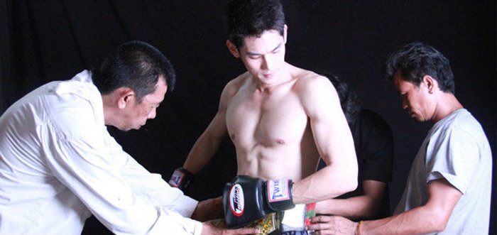 "กันต์" โชว์มัดกล้าม เล่นจริง ชกจริง คาราบาว เดอะ ซีรี่ส์ ตอน วณิพก