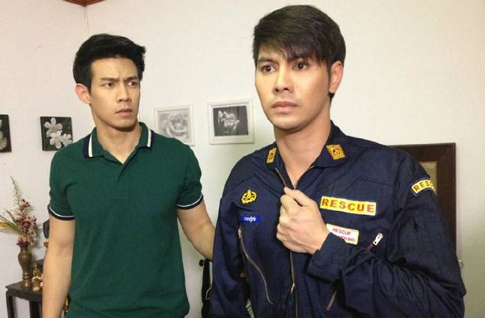 บอมบ์ หากินกับศพไร้ญาติ ถูกวิญญาณตามเอาคืน