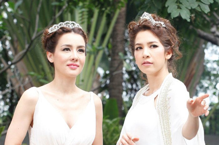 นุสบา แท็คทีม นิโคล ดัดนิสัย วิว ใน “เล่ห์นางฟ้า”