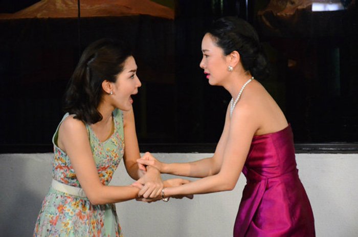 โม เสียใจ ถูกทิ้งกลางงานหมั้น เตลิดหนีออกจากบ้าน