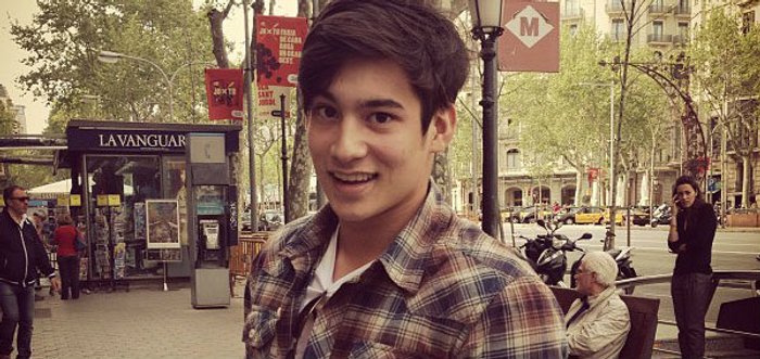 น่าเอาอย่าง "สเตฟาน" งานรุ่ง แต่ไม่ทิ้งเรื่องเรียน เป็นนักศึกษาของสถาบันดีไซน์ชื่อดัง