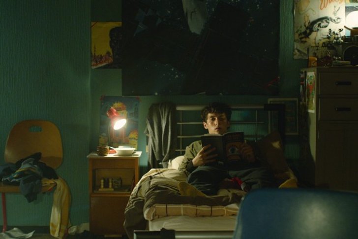 ร ว ว Black Mirror Bandersnatch เม อหน งท ค ณด เล อกตอนจบได