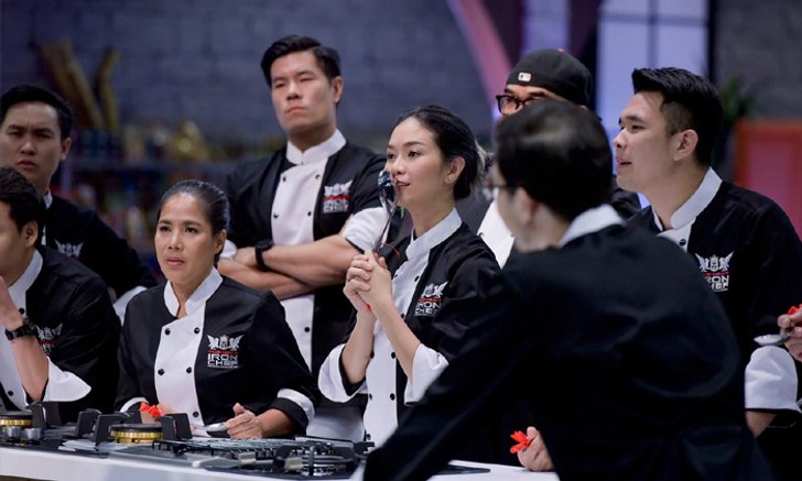 12 เชฟเปิดฉากเชือดเฉือนคารม 4 กรรมการสุดเดือด! The Next Iron Chef