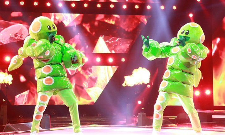 The Mask Mirror เผยโฉม "หนอนชาเขียว" ตัวปลอม เป็นนักร้องดังในตำนาน