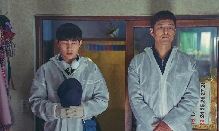 Move to Heaven พนักงานเก็บกวาดที่เกิดเหตุหลังความตาย ซีรีส์ปาดน้ำตาล่าสุดบน Netflix
