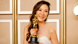 ออสการ์ 2023: “มิเชล โหย่ว” ผู้หญิงเอเชียคนแรกที่ได้รางวัลนักแสดงนำหญิง