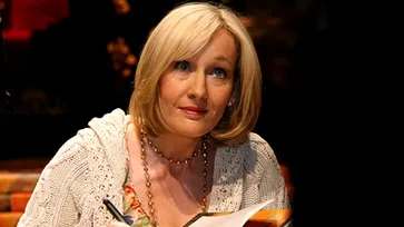 J.K. Rowling สตรีผู้ปลุกโลกแห่งเวทมนต์ ของผู้คนทั่วโลกไปตลอดกาล
