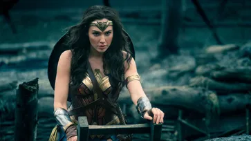 กัล กาด็อท ยืนยัน เบร็ต แรตเนอร์ จะไม่เกี่ยวข้องกับการสร้าง Wonder Woman 2