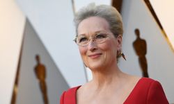 Meryl Streep นำทัพนักแสดงและทีมงาน ‘เพศหญิง’ ทุกคน ‘ลุกขึ้นยืน’ บนเวที Oscars 2018