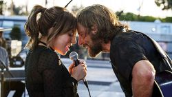 รีวิว A Star Is Born เมื่อนักร้องมาเล่นหนัง และนักแสดงหนังมาเล่นเป็นนักร้อง