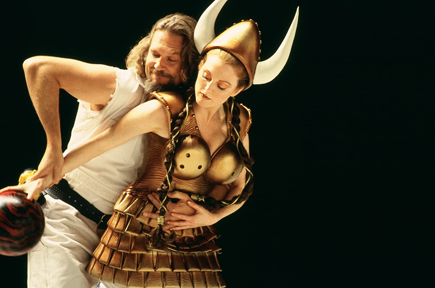 Julianne Moore and Jeff Bridges in The Big Lebowski (1998)