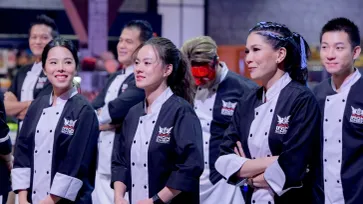 THE NEXT IRON CHEF ดุเดือดสะท้านทรวง 12 เชฟประสานมือฝ่าด่านโหด