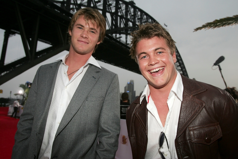 Chris Hemsworth - Luke Hemsworth