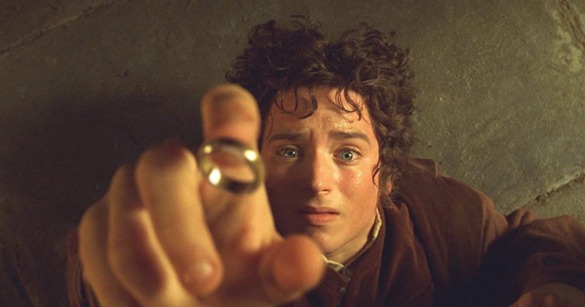 เอไลจาห์ วูด ยอมรับว่าเจ้าตัวอ่านนิยาย The Lord of The Rings ไม่จบ แม้จะผ่านมา 20 ปีแล้วก็ตาม