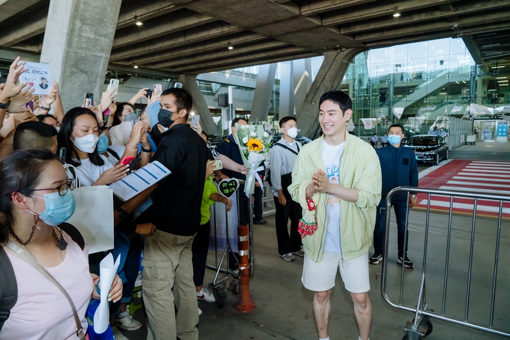 อีเจฮุน (Lee Je Hoon) ที่สนามบินสุวรรณภูมิ