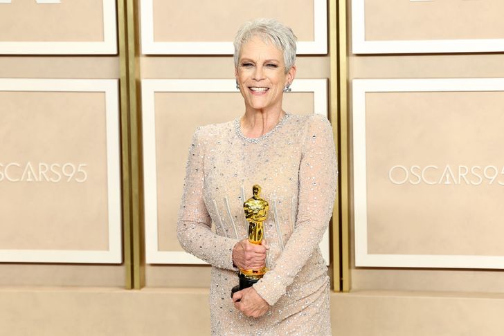 OSCARS 2023 Best Actress in a Supporting Role Jamie Lee Curtis in Everything Everywhere All at Once