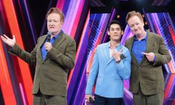 Conan O'Brien พิธีกรดังชาวอเมริกัน โผล่ "ร้องข้ามกำแพง" ยกกองถ่ายทำข้ามประเทศ