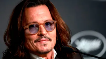 Johnny Depp น้ำตาซึม หลังรับเสียงปรบมือ 7 นาทีจากหนังเรื่องใหม่ในเทศกาลหนังเมืองคานส์