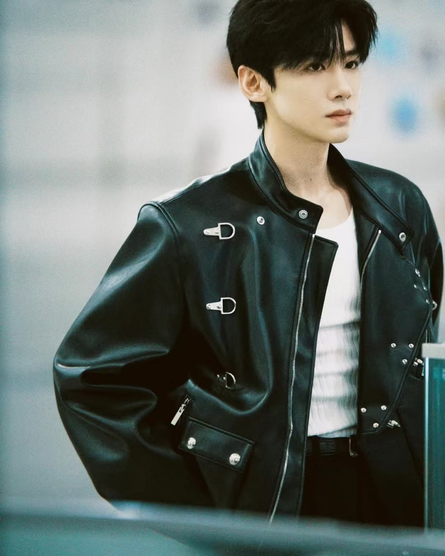 ดาราจีน-ไป๋จิ้งถิง (Bai Jingting)