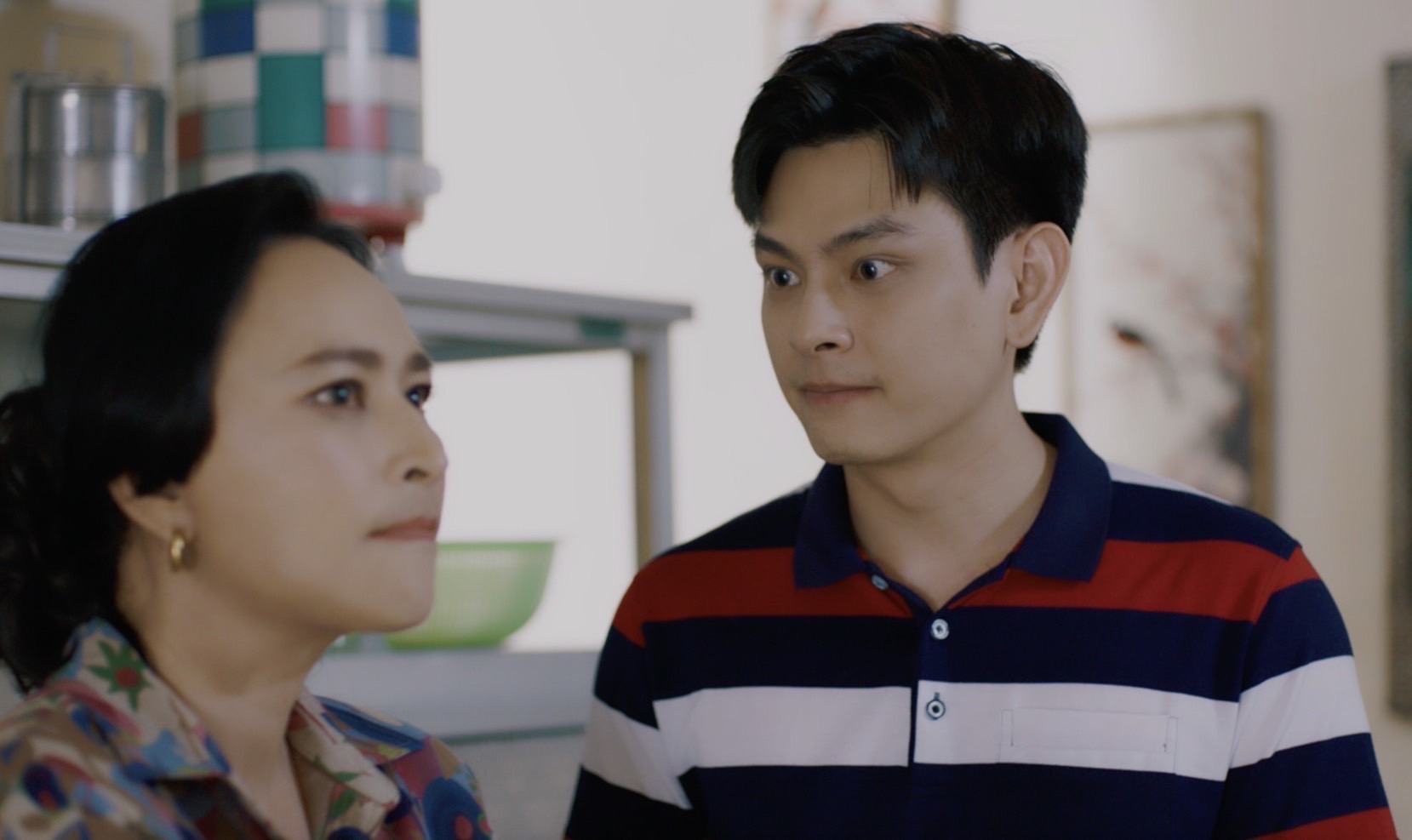 ทองประกายแสด ep 5