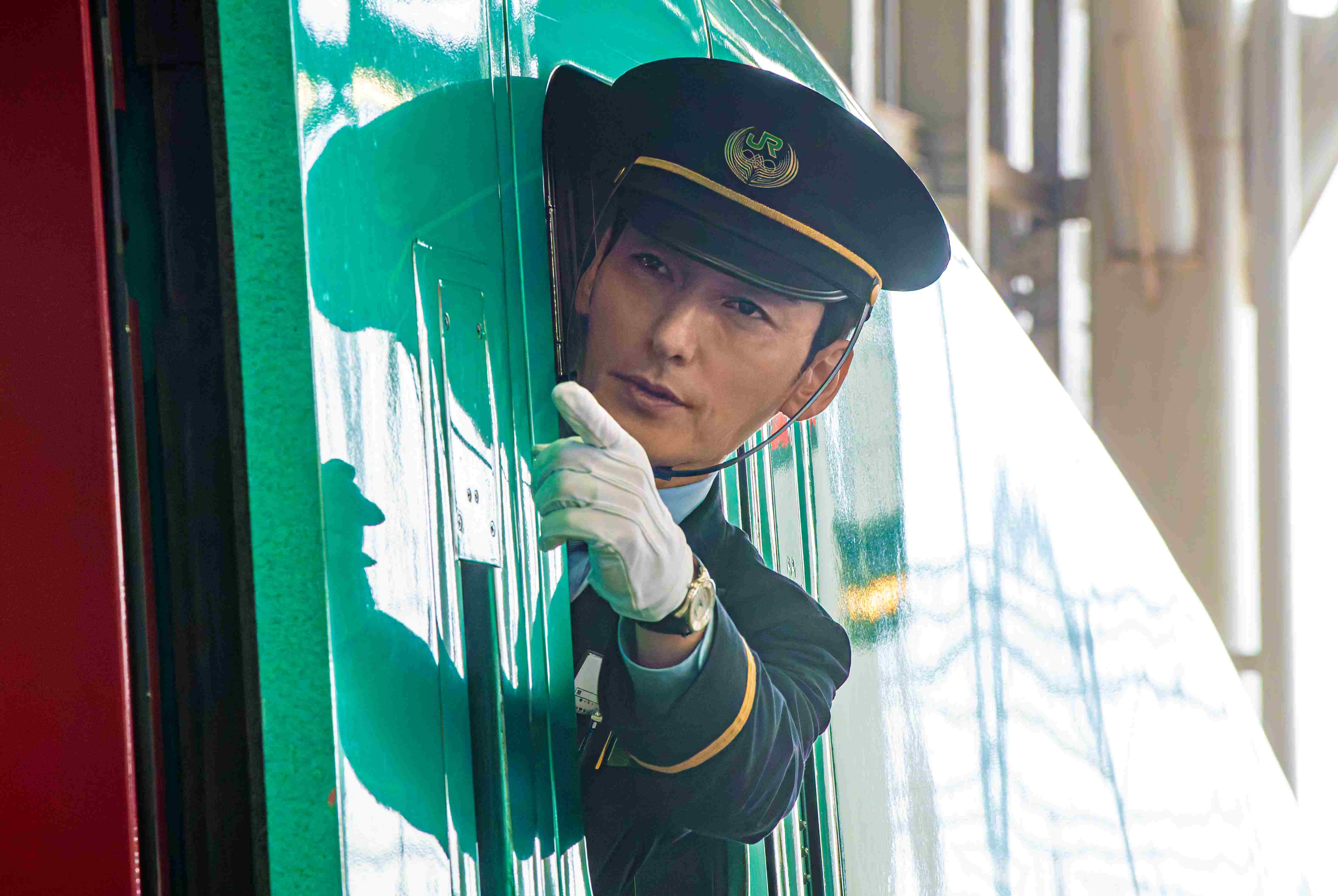 Netflix เข้าใหม่-ระเบิดรถด่วนขบวนระห่ำ (Bullet Train Explosion)