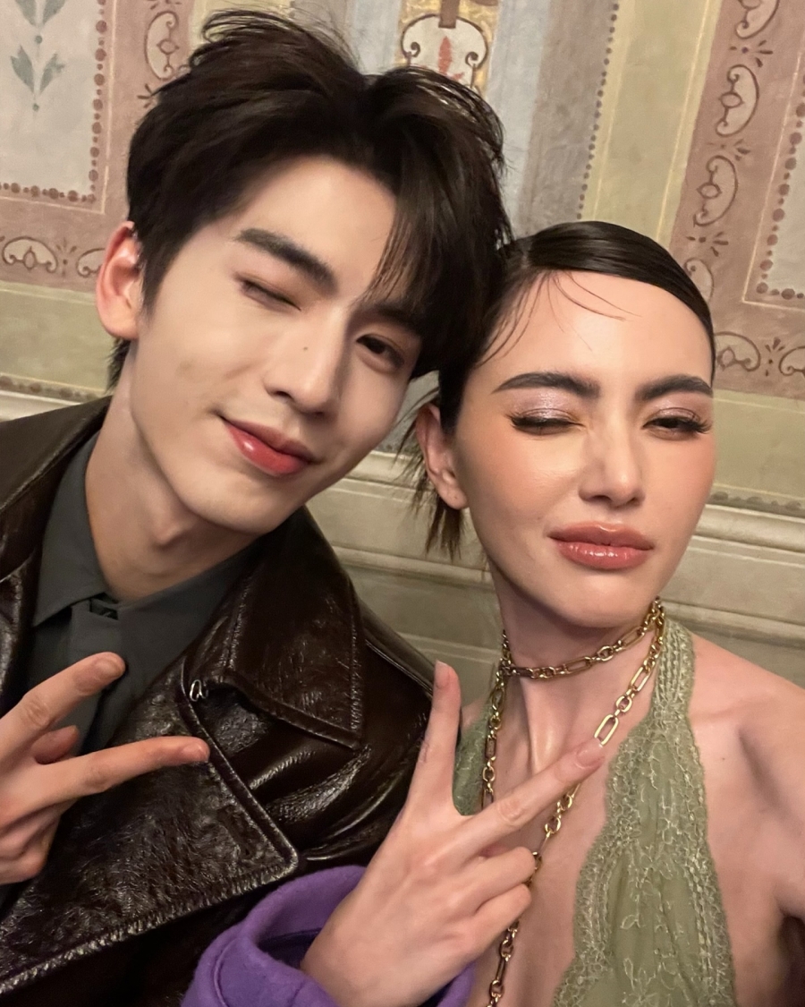 ใหม่ ดาวิกา-จางหลิงเฮ่อ 