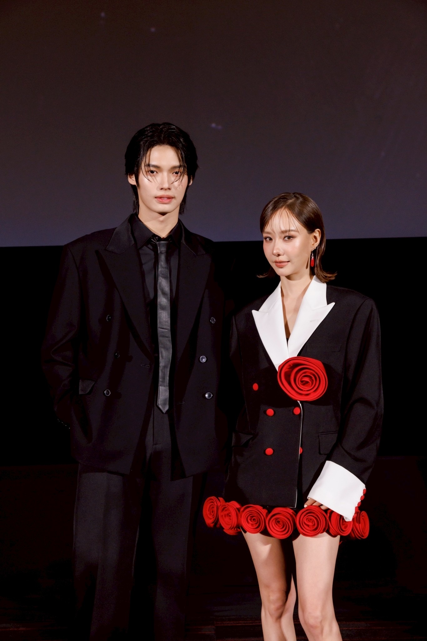 บุหงาหมื่นภมร Enigma Black Stage First Screening บุหงาหมื่นภมร Enigma Black Stage First Screening