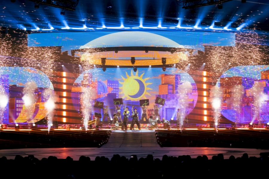 Junior Mark ShineRise FANCON