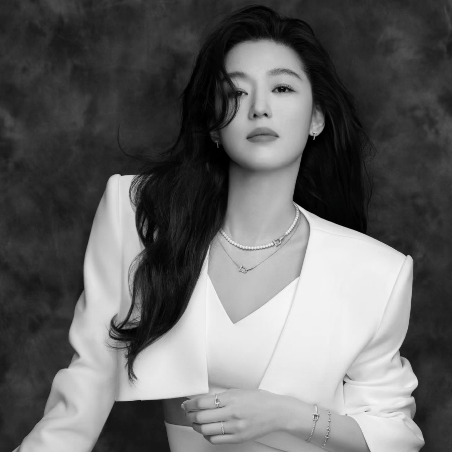 ดาราเกาหลีหญิงที่รวยที่สุด-จอนจีฮยอน (Jun Ji Hyun) 