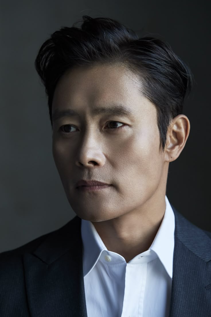 พระเอกเกาหลีที่รวยที่สุด-อีบยองฮอน (Lee Byung Hun)