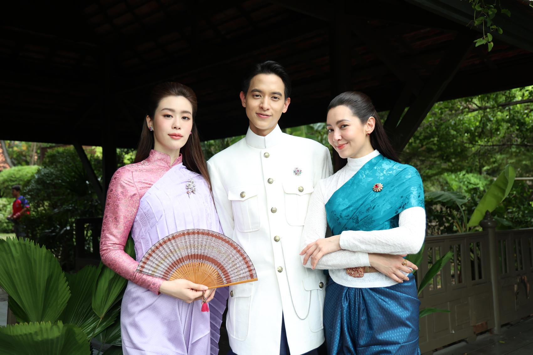 “แบม สราลี” เครียดจัด! ประเดิมบทแรง จิกหัวตบ “เบลล่า ราณี”  เหตุศัตรูหัวใจแย่ง “เจมส์ จิรายุ” ใน “เจ้าคุณพี่กับอีนางคำดวง”   