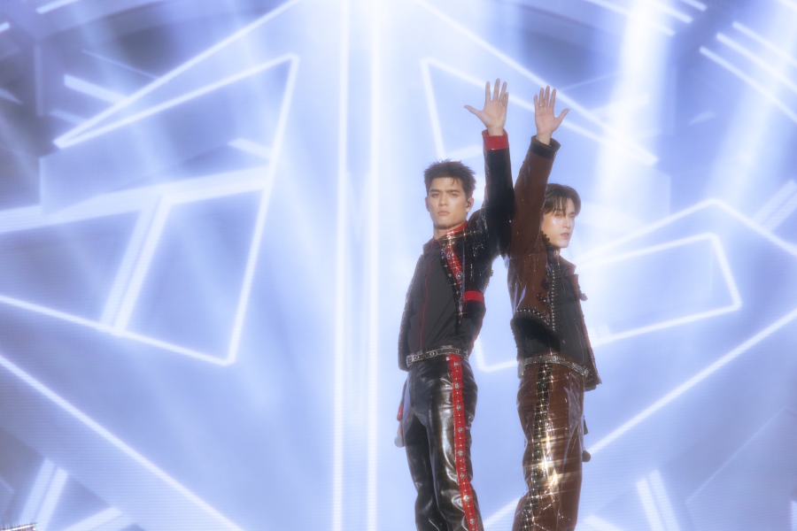 JOSS GAWIN INVINCIBLE FANCON