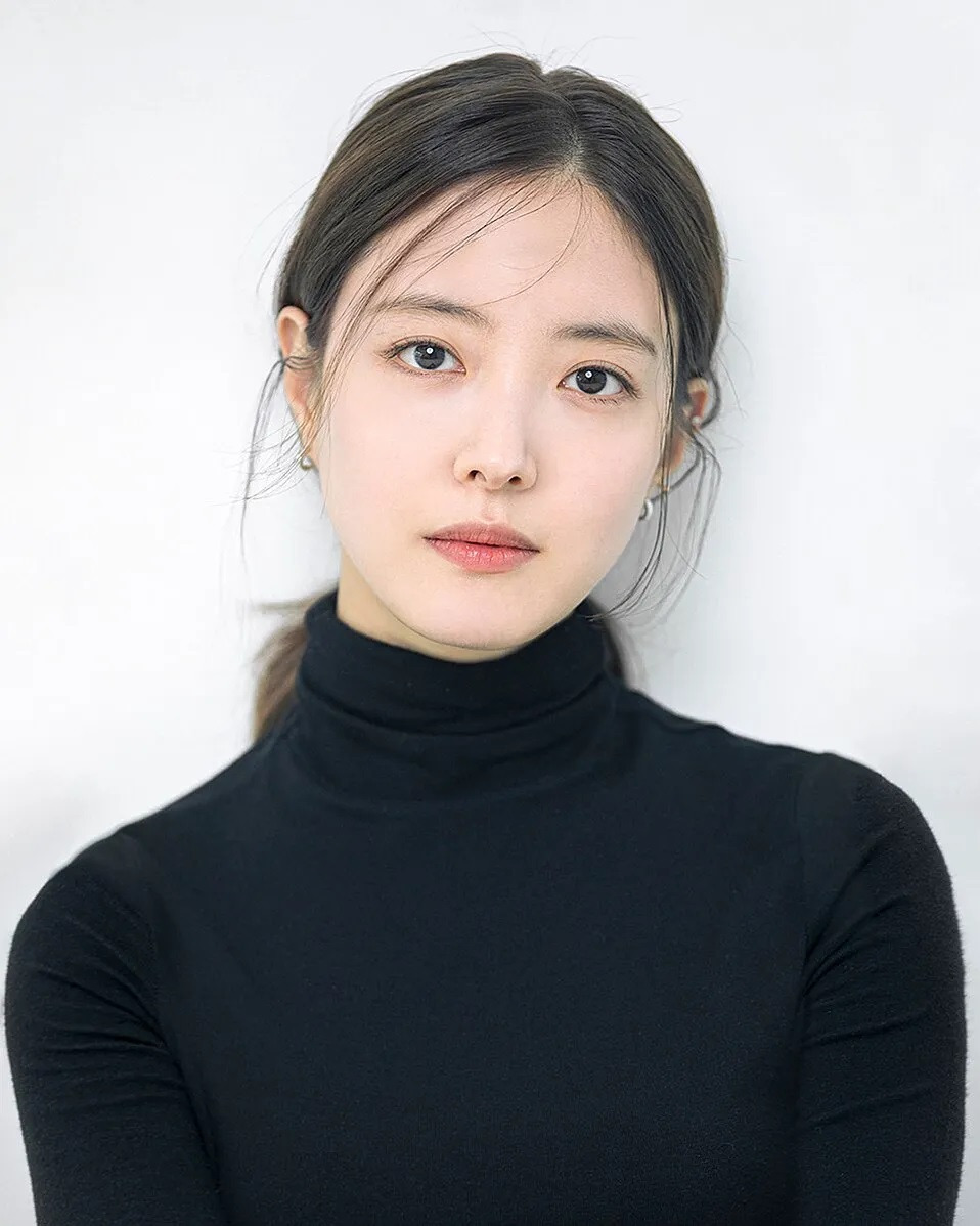 อีเซยอง (Lee Se Young) นักแสดงหญิงเกาหลีที่สวยที่สุด