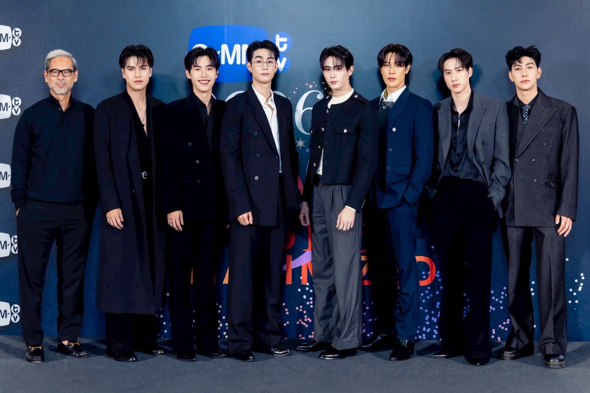 หงเสนคลุกฝุ่น Lovers & Gangsters หงเสนคลุกฝุ่น Lovers & Gangsters